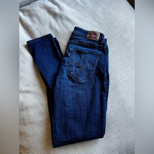 Levi's 721 High Rise Skinny Jeans